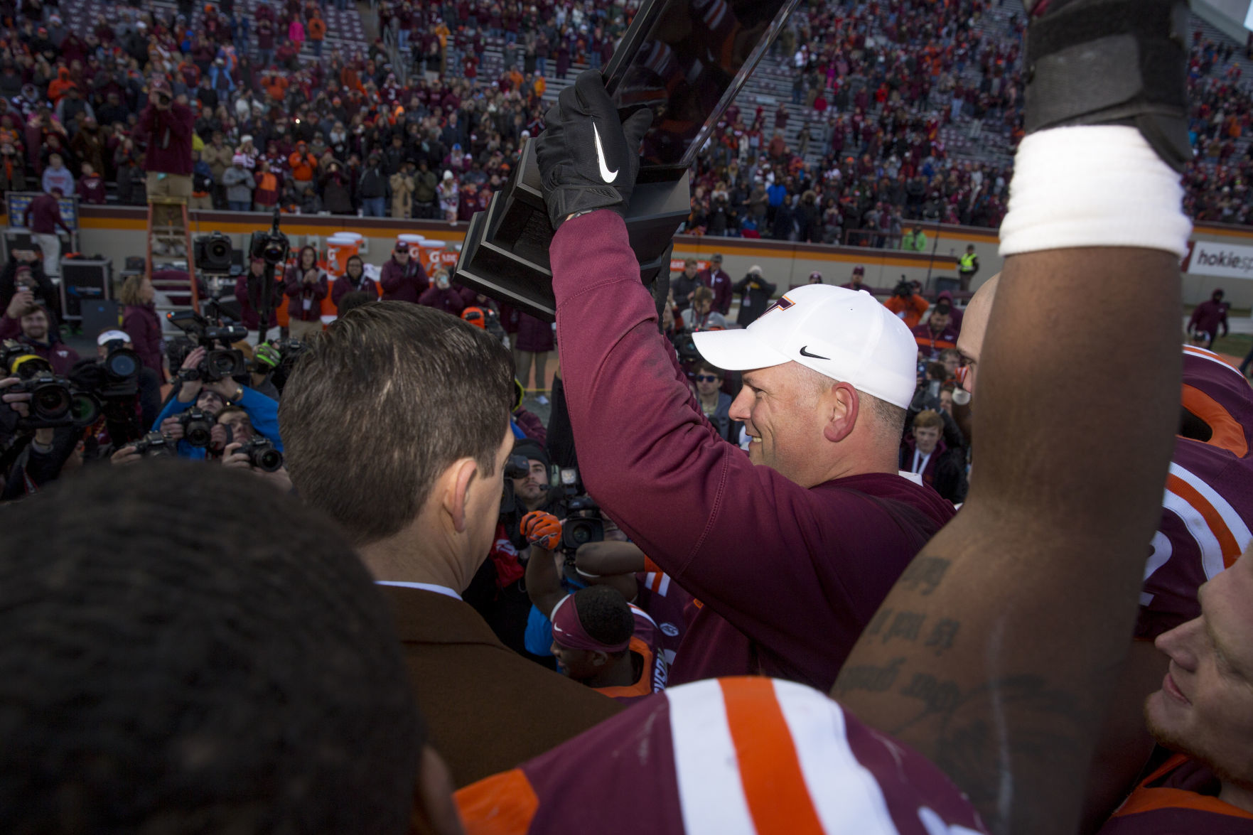 VT UVa 2016
